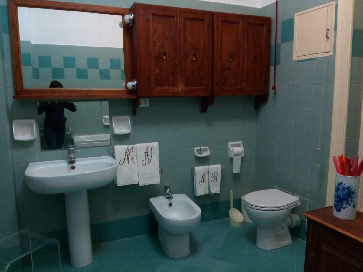 Fieschi Inn Genova Esterno foto
